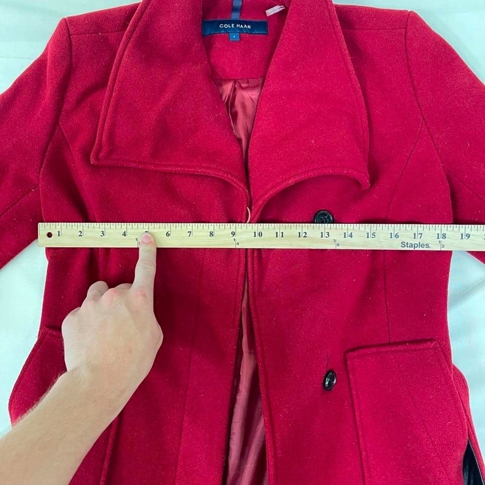 Cole Haan red wool blend‎ coat with black belt, size S - Picture 4 of 5